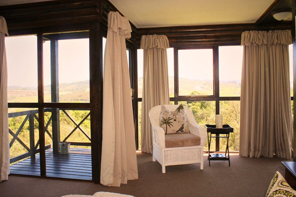 Superior Chalet Easy Chair